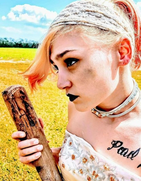 pyxxii model hot img