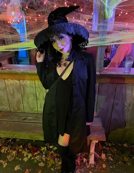 aerinaries pornstar adult archive