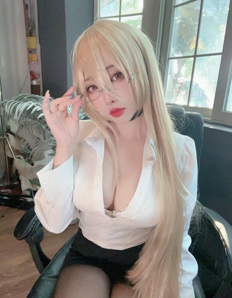 sakuracyan_ hd actress pic