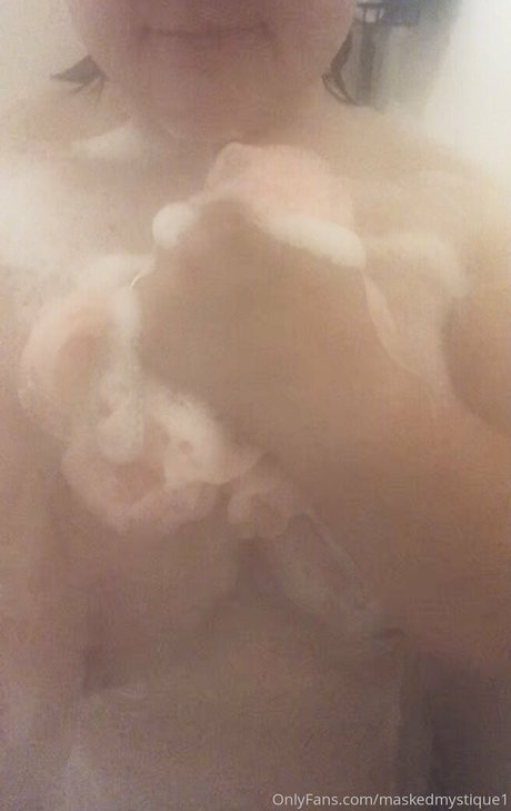maskedmystique1 model beautiful pic