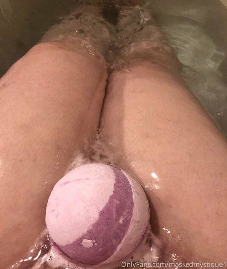 maskedmystique1 nude actress photos