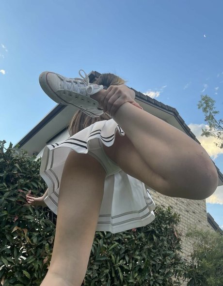 babielambuwu model nude pic