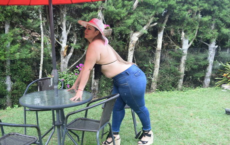 kristenhill star exclusive pic