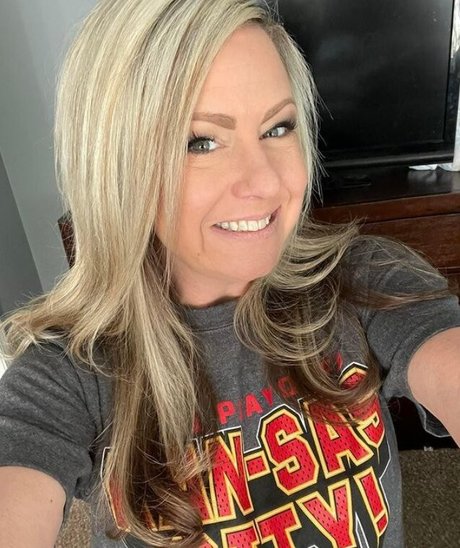 Melissa Fish sexy star image