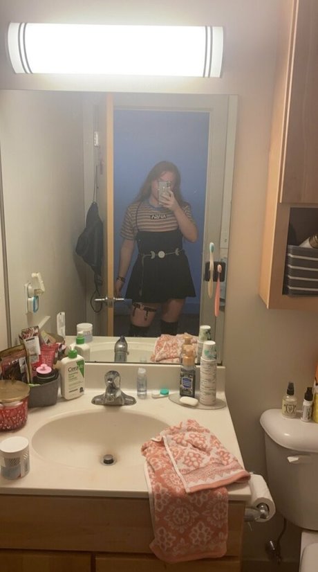 tragedyann sex actress pics