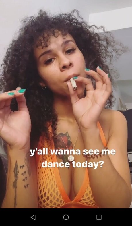 Jahkara Smith hot actress img