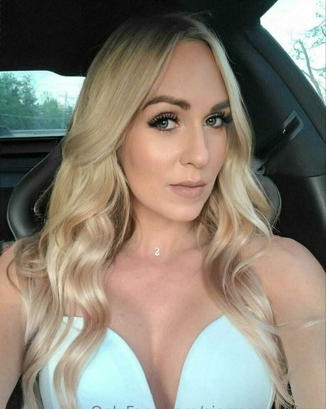 sierraspunkfree free actress gallery