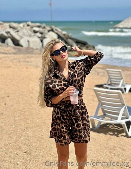 emmilee xx perfect pornstar photos