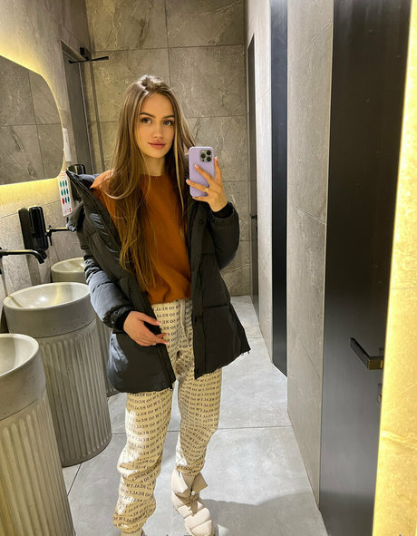 pov milf onlyfans erotic photos