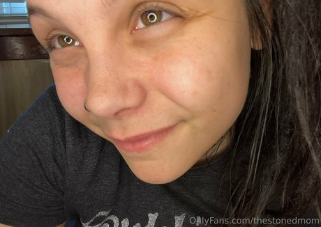 thestonedmom porn model photos