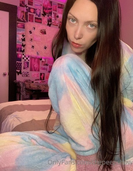 thepeepshow star high quality pics