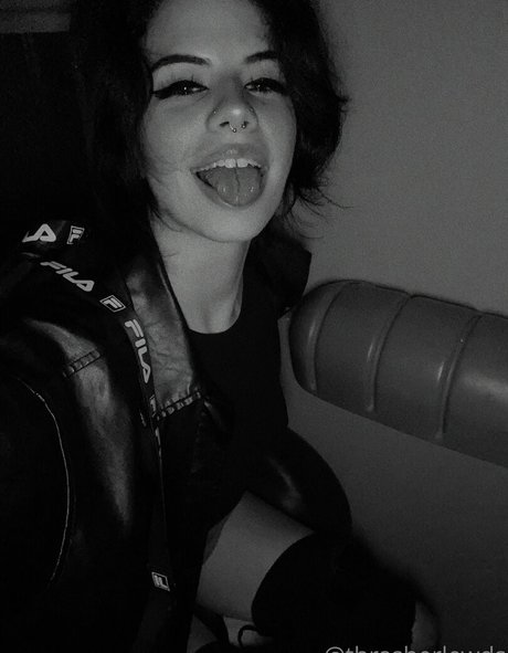 thrasherlewds pornographic model pic