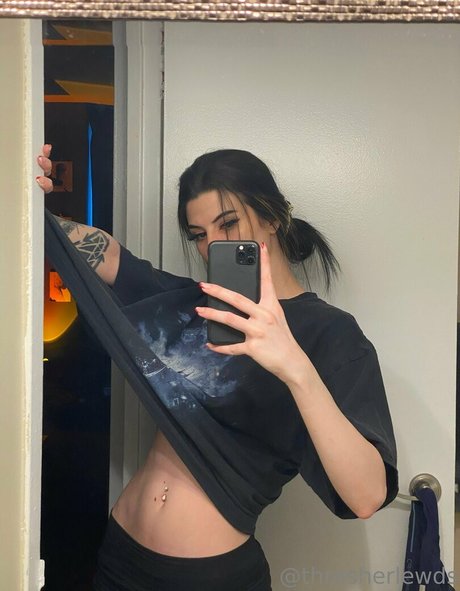 thrasherlewds star adult img