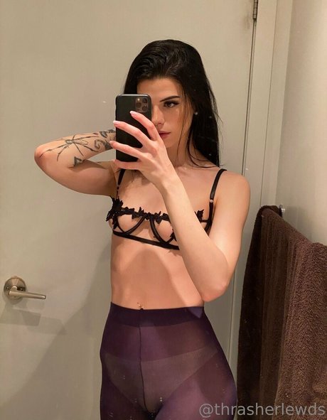 thrasherlewds art pornstar picture