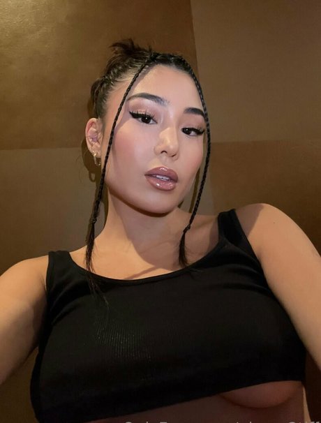 player2tiff xxx star image