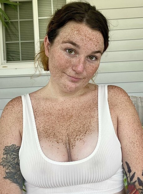freckledbabyy pornstar nudes img