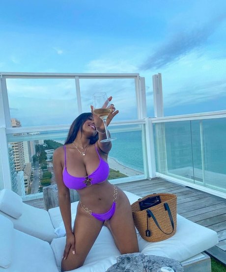 japanese milf onlyfans art nude gallery