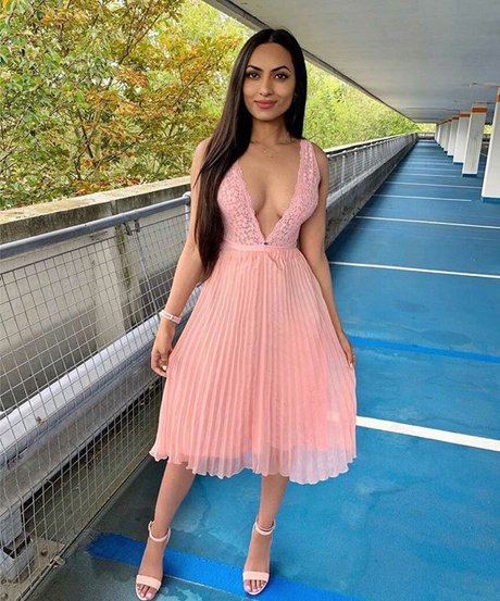 nikkirai_ model hd pic