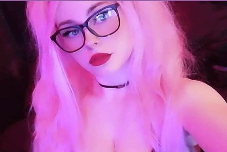 Alyatrosk nude pornstar galleries