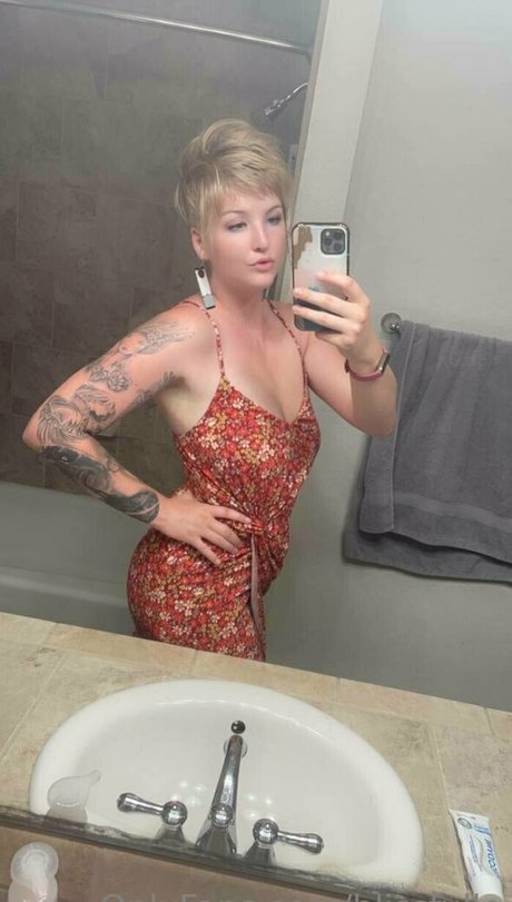 blissfulle star sexy image