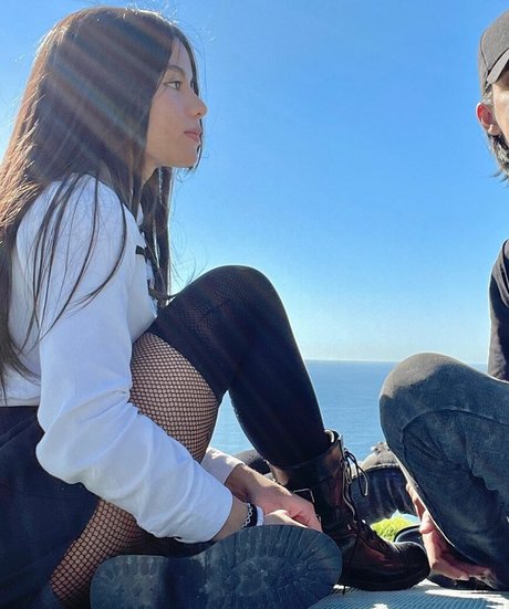 Farzaana Isaacs hd actress pics