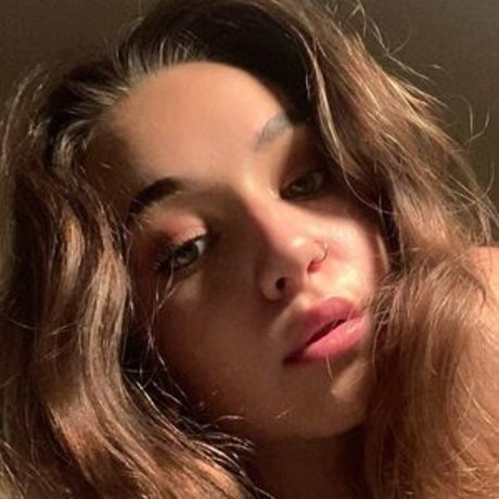 sadierayxo model porn photos