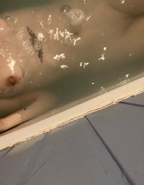 lizzylovesick hd model image