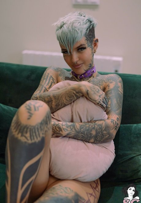 Itzzmarz perfect actress pictures