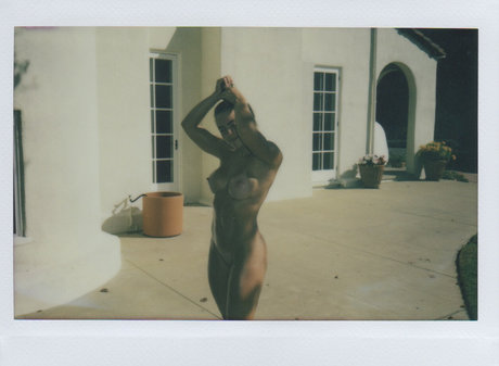 Valeria Guznenkova star hot picture