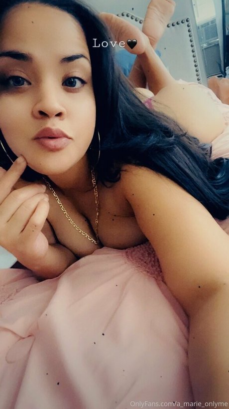 a marie onlyme naked pornstar photo