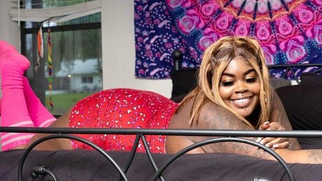 japanese milf onlyfans erotic images