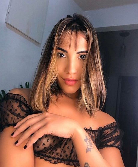 Cassia Fernandez pornstar adult galleries