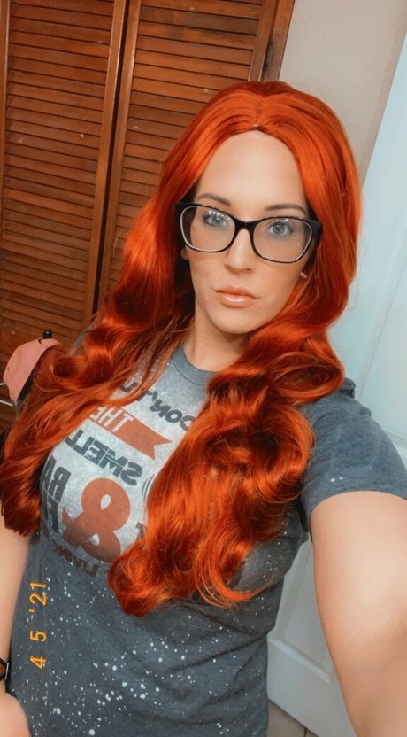 hairy legs onlyfans art nude photo