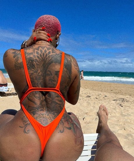 ItsJustRocky nudes pornstar pictures