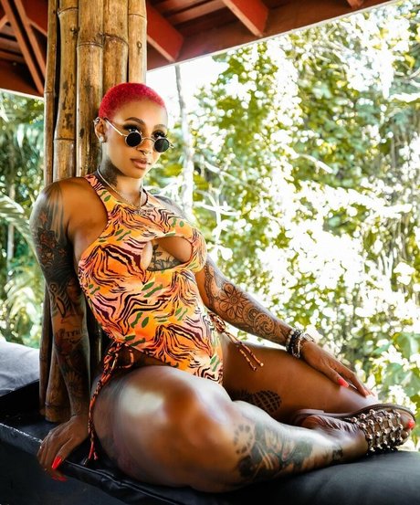 ItsJustRocky xxx actress pics