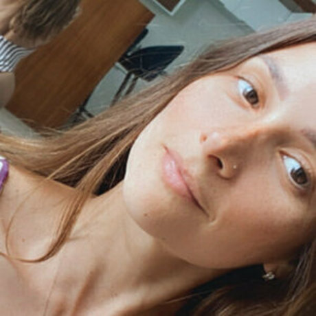 Clodi Yogini model sexy archive