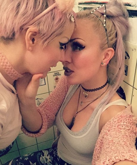 My Little Vronie model best pics