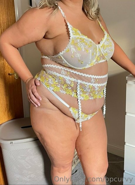 bpcurvy pornstar erotic picture