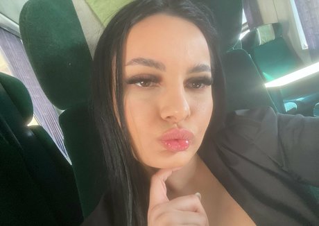 paola only exclusive actress gallery