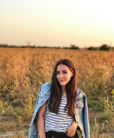 polinavolkova sex star pic