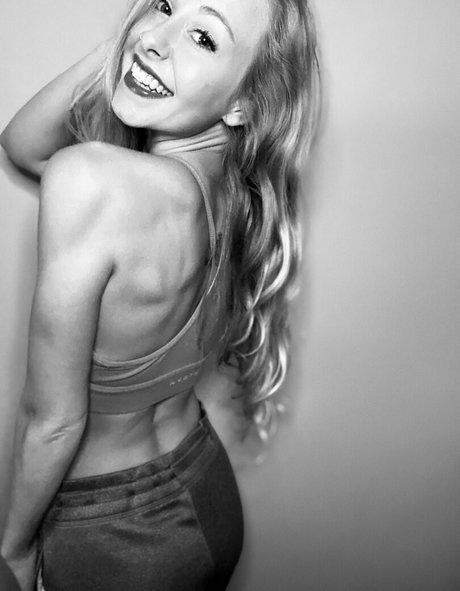 sucking cock onlyfans art xxx photos