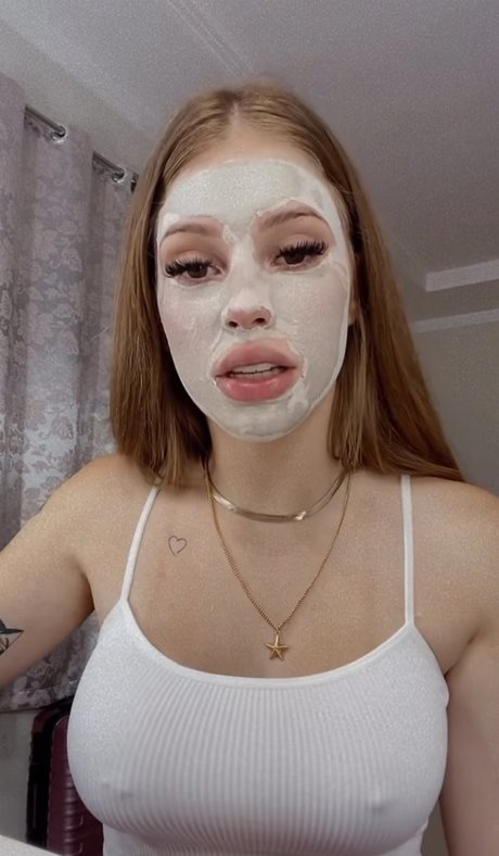 teen solo onlyfans hot pics