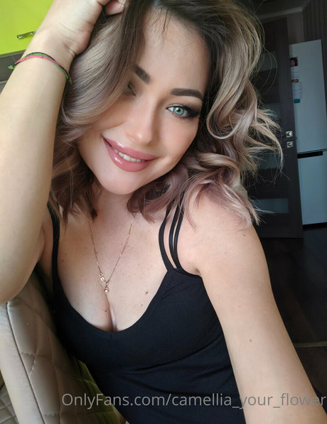 big tits blonde onlyfans erotic photos