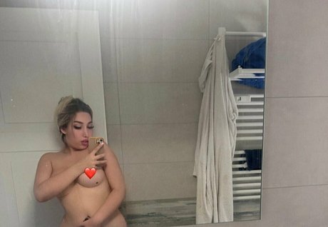 giulianapolitano pornstar beautiful pic