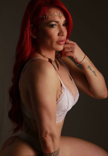 Michelle Fernnanda model exclusive pictures