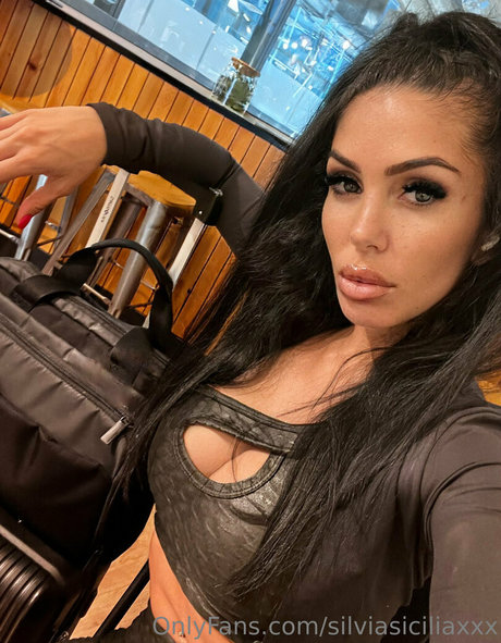 silviasiciliaxxx star high quality photo