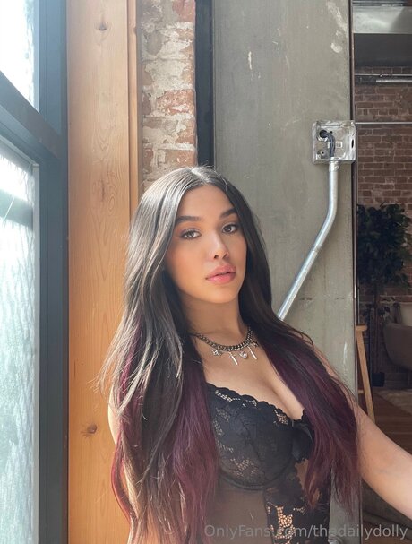 thedailydolly hot model photo