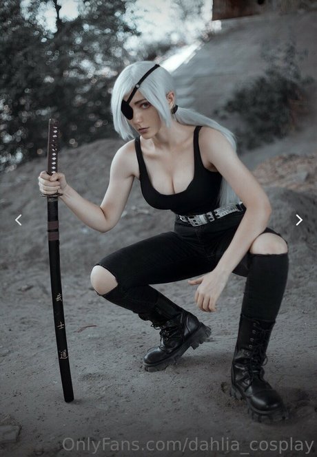 dahlia cosplay star nude images