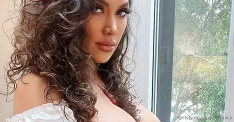 nattalick porn model pics