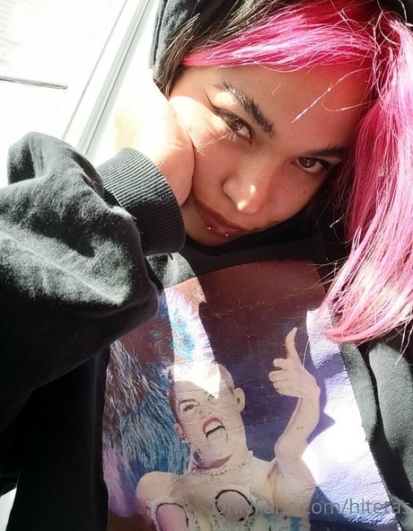 hitetas pretty actress galleries